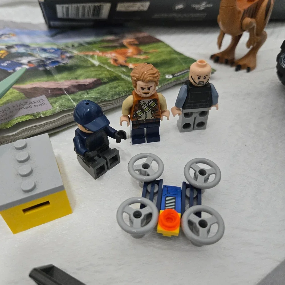 LEGO Jurassic World Gallimimus and Pteranodon Breakout 75940 Incomplete Set